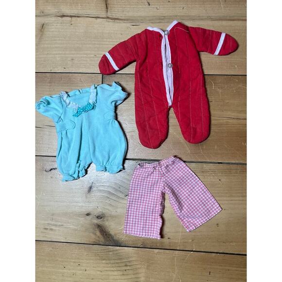 Vintage mix lot of 3 baby doll clothes. One piece. pants & red snow suit. - Picture 2 of 10